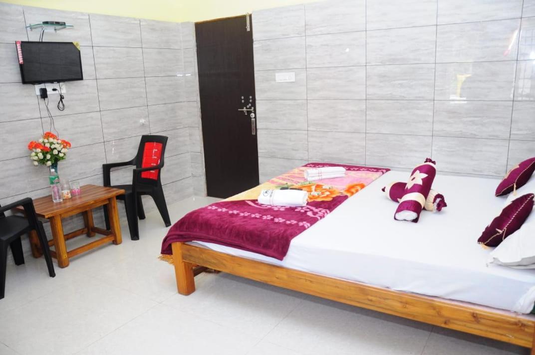 Aryan Residency Villa Mavalli Exterior photo