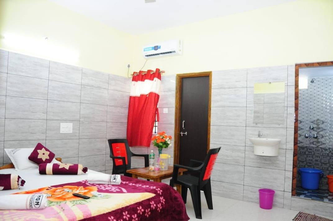 Aryan Residency Villa Mavalli Exterior photo