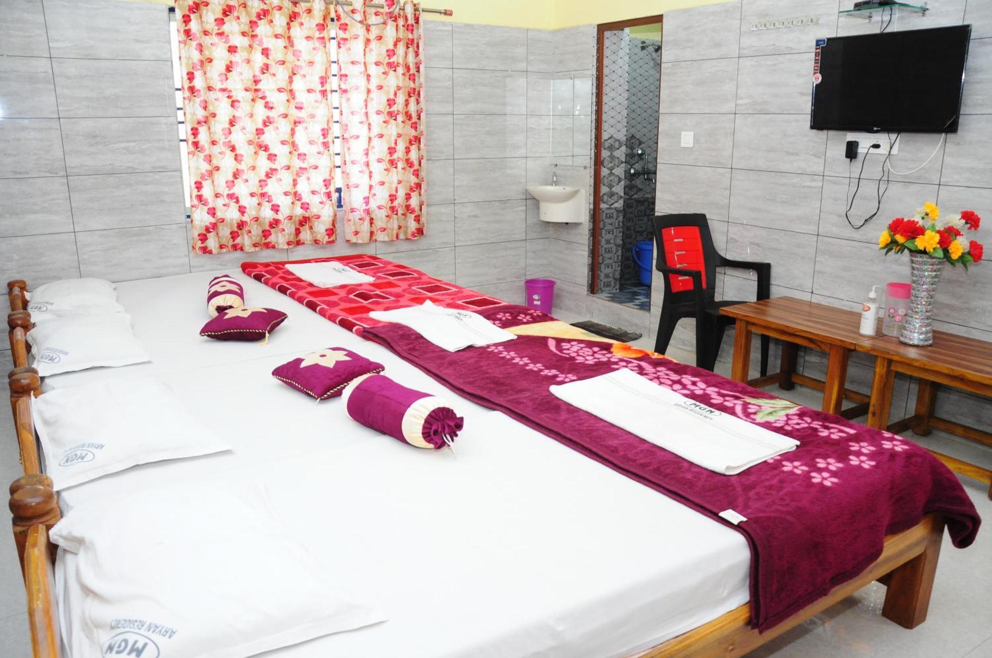 Aryan Residency Villa Mavalli Room photo